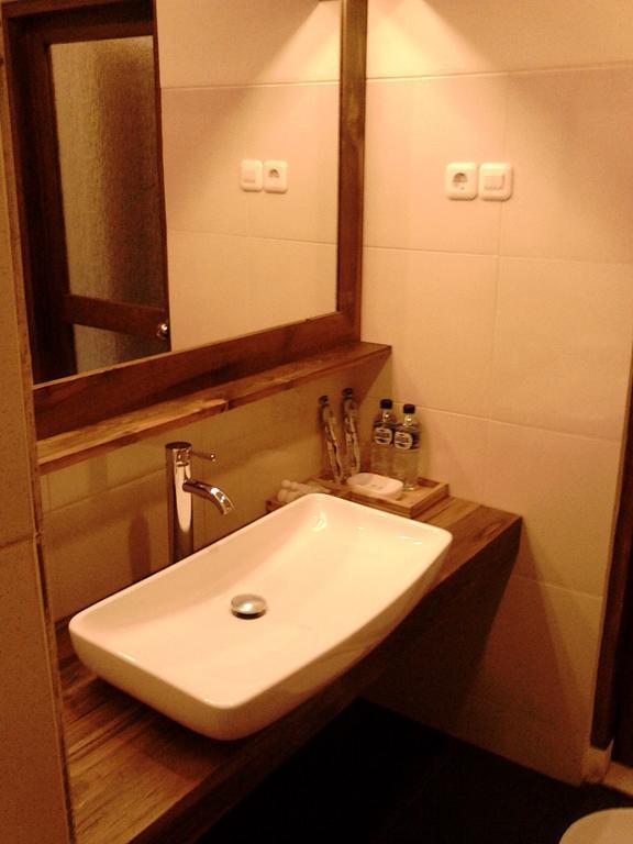 Jepara Marina Beach Bungalows Phòng bức ảnh