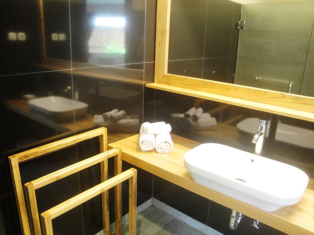 Jepara Marina Beach Bungalows Phòng bức ảnh