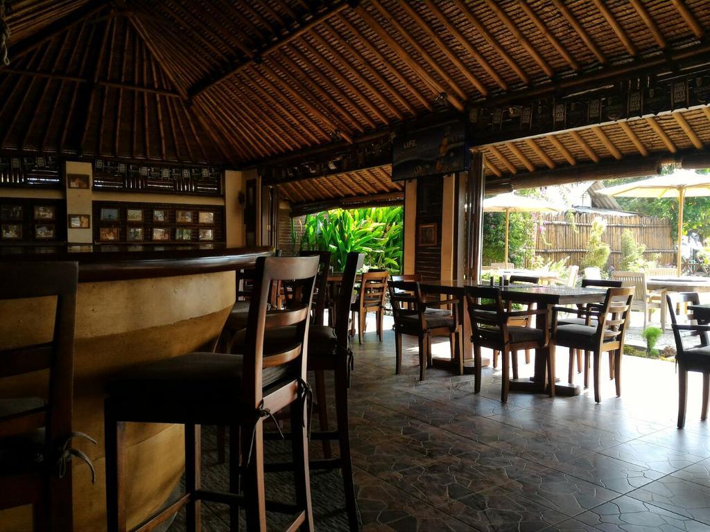 Jepara Marina Beach Bungalows Ngoại thất bức ảnh