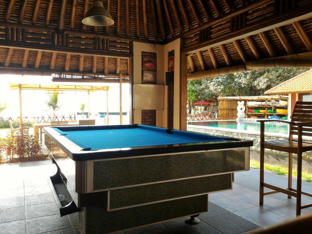 Jepara Marina Beach Bungalows Ngoại thất bức ảnh